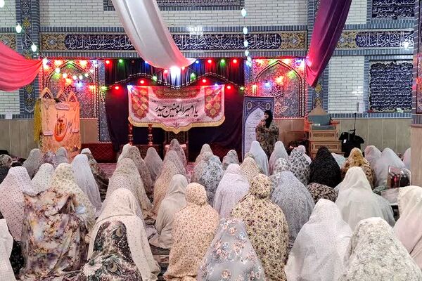 برگزاری اعتکاف دانش‌آموزی در مسجد امیرالمؤمنین(ع) باقرشهر 