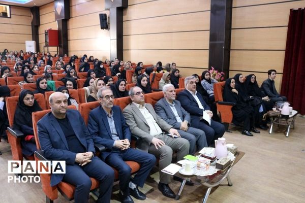 مرند به افتخار نخبگانش ایستاد