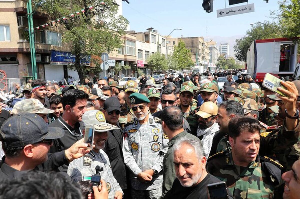 راه رهبری شهید را ادامه می‌دهیم/ شناختمان نسبت به دشمن عمیق‌تر شده است