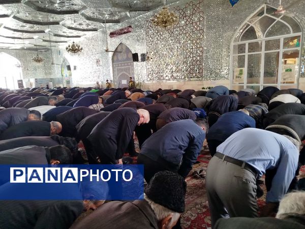 نماز جمعه در کاشمر 