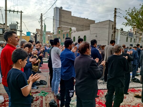 نماز عید فطر در مصلی شهرستان قدس