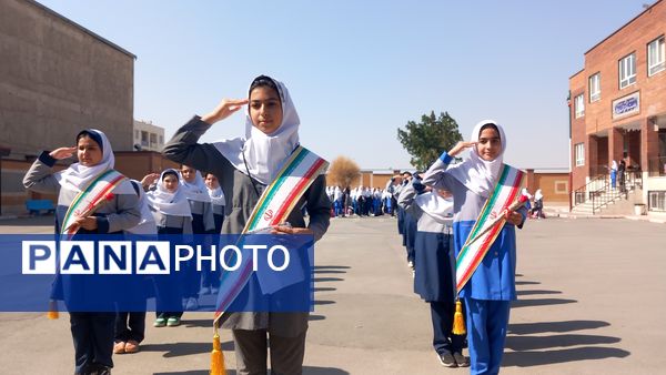 گرامیداشت هفته نیروی انتظامی در مدارس شهرستان ملارد