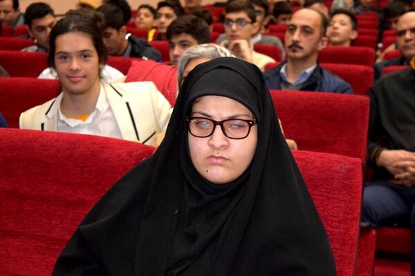  ضیافتی از افتخار و تجلیل برای قهرمانان دانش‌آموز