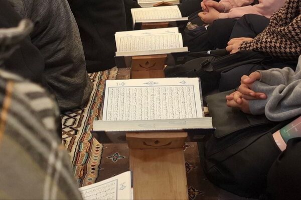 دانش آموزان نورانی حاضر در محفل
