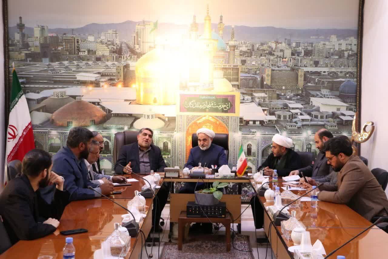 برنامه‌های کانون مداحان در نشست با معاون فرهنگی، اجتماعی و زیارت استانداری بررسی  شد