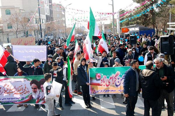 راهپیمایی ۲۲ بهمن در قیامدشت