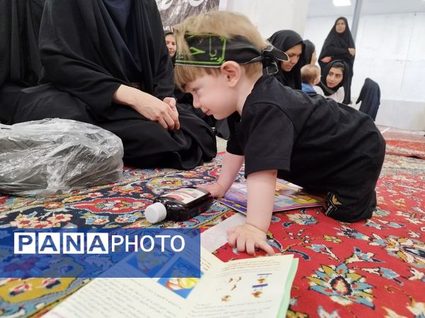 مراسم شیرخوارگان حسینی در شهرستان فریدونشهر 