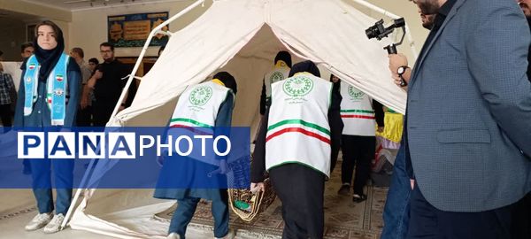 همایش دانش‌آموزان پیشرو گام دوم انقلاب اسلامی فارس