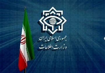 انهدام چهار هسته از تروریست‌های تکفیری دشمن آمریکایی-صهیونیستی در جنوب‌شرق کشور