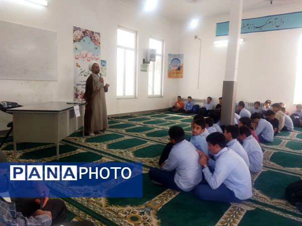 برگزاری طرح کشوری قاضی مدرسه در دبیرستان نمونه دانش 