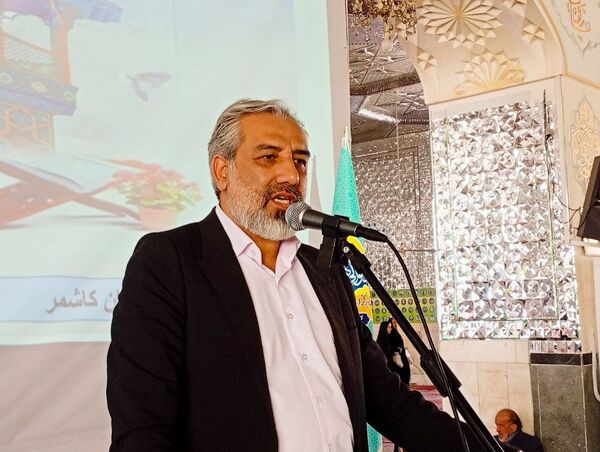 نماز جمعه در شهرستان کاشمر 