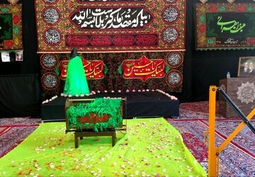 طنین نوای «یا علی‌اصغر (ع)» در مسجد سیدها؛ میعادگاه مادران و شیرخوارگان حسینی