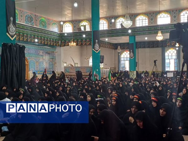 ویژه برنامه رهروان زینبی در آستان مقدس حضرت سیدان‌الکریمان 