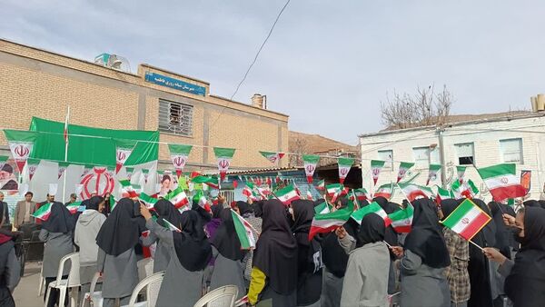 جشن باشکوه و پرشور ایرانمون در آموزشگاه دخترانه فاطمیه شهر کلات 