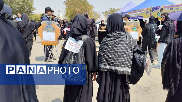 حضور پر شور عزاداران و شهروندان اراکی در پیاده‌روی جاماندگان اربعین 