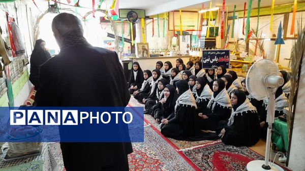 غبارروبی مزار شهدا در گناباد