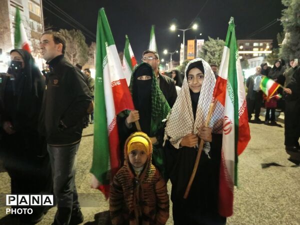 چهارشنبه سوری متفاوت در بلوار فضل نیشابور 