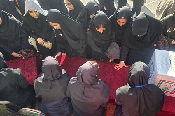 مدرسه امیر المومنین ورامین میزبان انتخابات متمرکز شورای دانش آموزی