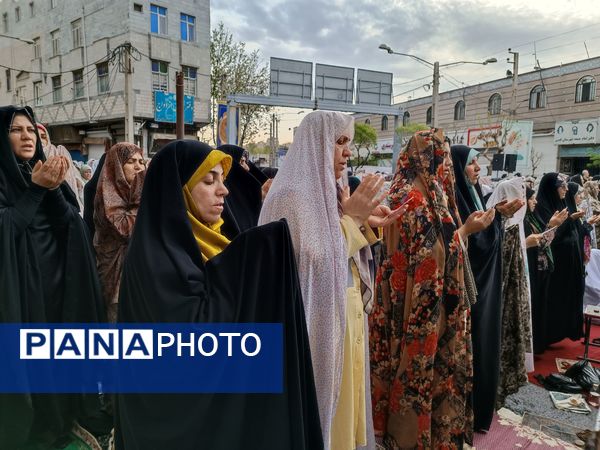 نماز عید فطر در مصلی شهرستان قدس