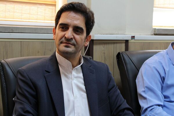 آیین معارفه معاون پرورشی و تربیت‌بدنی اداره آموزش‌وپرورش بهارستان‌دو