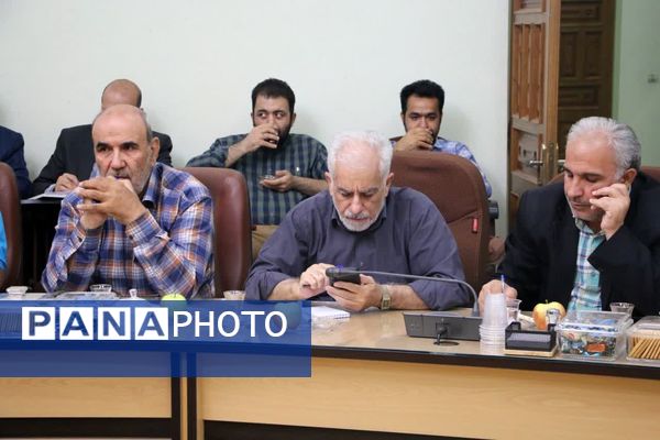 نشست خبری مدیر‌کل آموزش و پرورش سمنان با اصحاب رسانه و مطبوعات