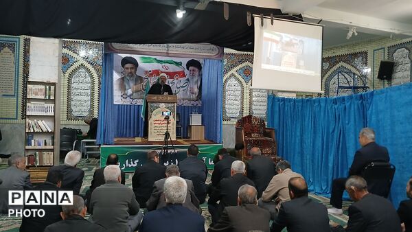 شکوه حضور در نماز جمعه شهرستان بن