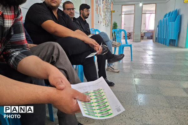 نذر خون حسینی در مدرسه طلوع آزادی شهر بهمن