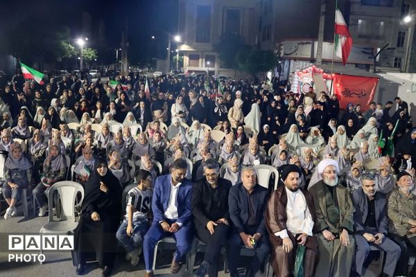 جشن الفبا و ایستادگی در تجمعات شبانه مردمی قلعه نو