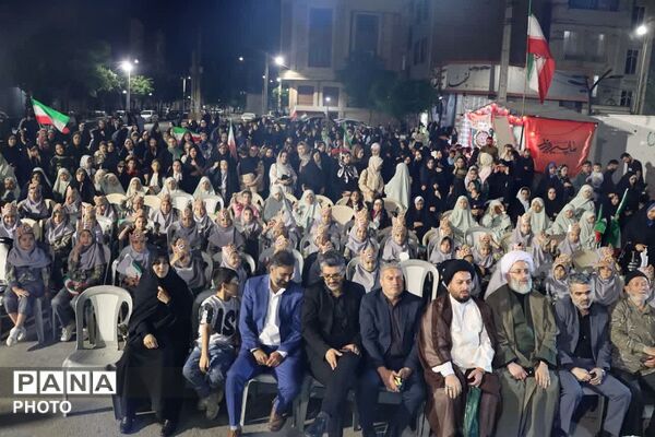 جشن الفبا و ایستادگی در تجمعات شبانه مردمی قلعه نو