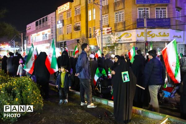 حضور دهه نودی‌ها در اجتماعات شبانه قم