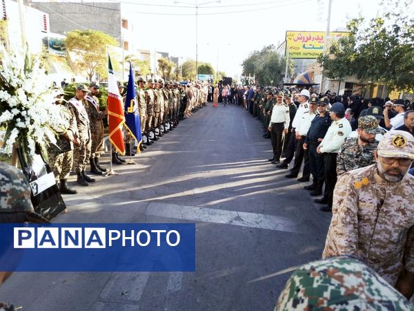 تشییع و خاکسپاری پیکر مطهر جانباز حاج احمد خدادادی در کاشمر 