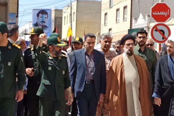 تجلی شکوه راهپیمایی روز قدس در آباده