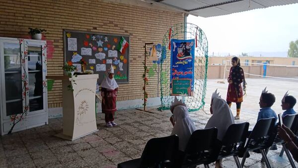 شکوفه‌ها در راه رویش؛ جشن ورود کلاس اولی‌ها در مدرسه شهید مطهری مارم فین