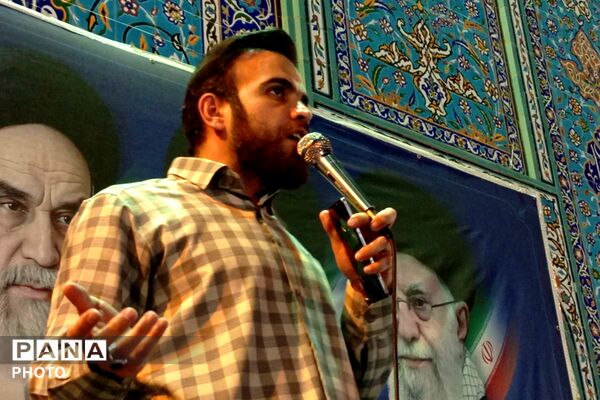 شور و حماسه مردمی در شهرستان قرچک در تجمعات مردمی