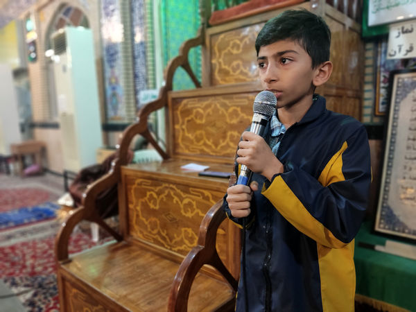 آیین دوشنبه‌های مسجدمحوری با محور میز خدمت در شیراز