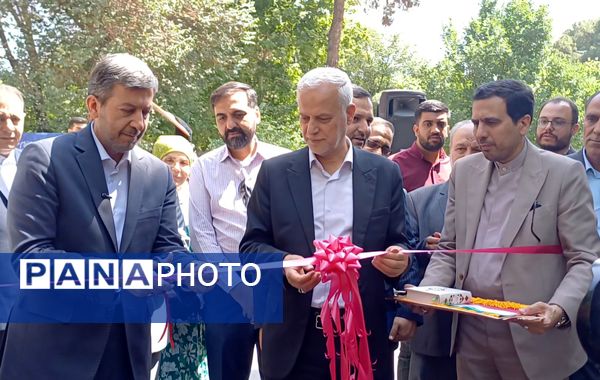 آیین بهره‌برداری از گذر صنایع دستی اصفهان