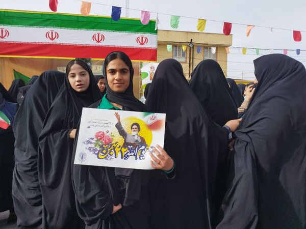 راهپیمایی ۲۲ بهمن همزمان با سراسر کشور