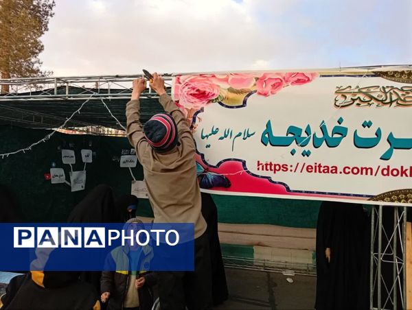 جشن میلاد حضرت مهدی (عج) در امامشهر با برپایی «پیاده‌راه ولی عصر(عج)»