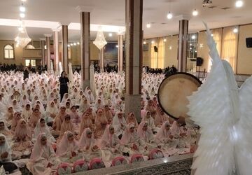 جشن بزرگ عبادت دختران کلاس سومی ناحیه سه شیراز 