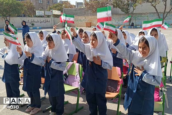دومین رویداد گزارش تصویری پانا از نخستین روز حضور کلاس‌اولی‌ها در مدارس خراسان شمالی