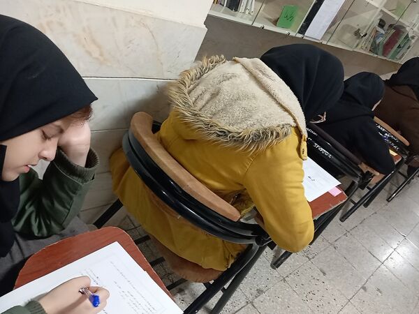 امتحانات نوبت اول در دبیرستان نمونه اندیشه 