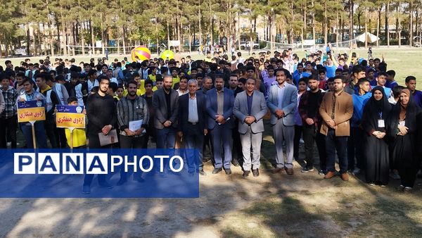 بازدید مدیرکل مدیر بحران استانداری اصفهان از اردوهای طرح تمشک استان اصفهان