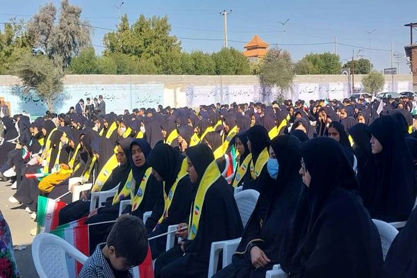 مانور یاوران انقلاب دانش‌آموزان عشایری