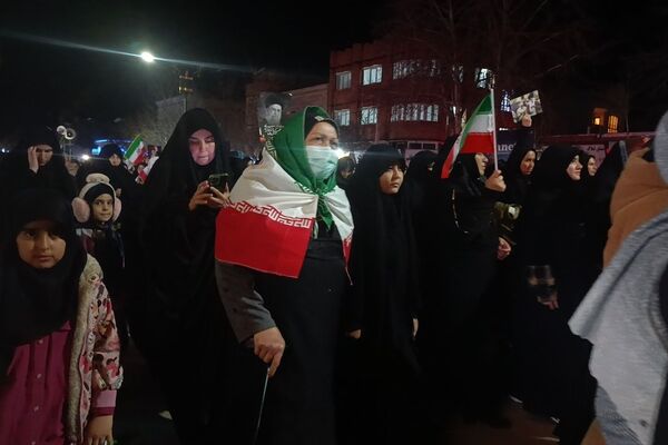 حضور پرشور مردم انقلابی آشخانه در عزاداری رهبر انقلاب