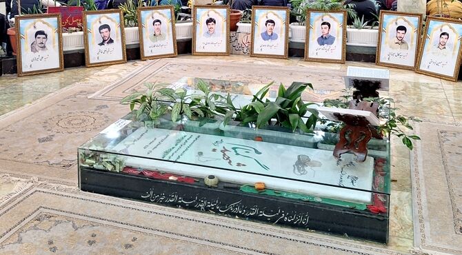 افطار در جوار شهید گمنام در پردیس