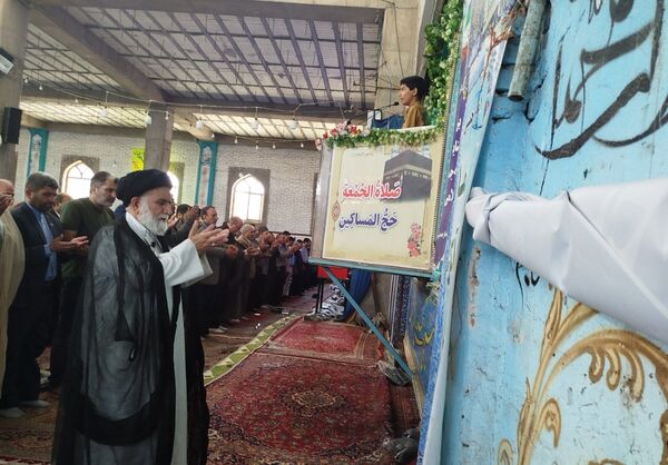 دومین نماز جمعه ماه محرم در نیشابور 