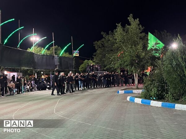 عزاداری عاشقان اباعبدالله الحسین علیه السلام