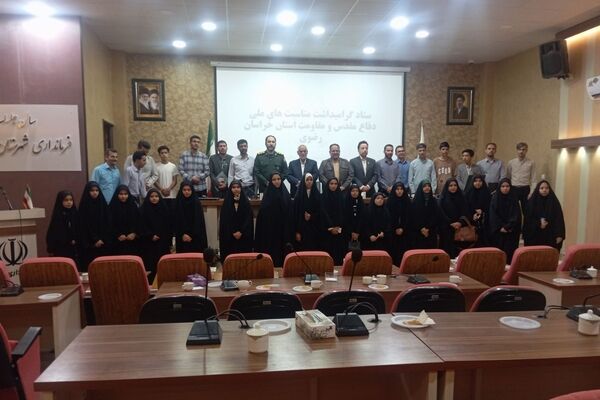 نشست فعالان رسانه در فرمانداری شهرستان باخرز