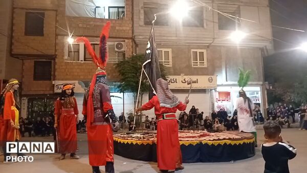 تعزیه‌خوانی در حسینیه امام حسن عسگری (علیه السلام) در تاسوعا و عاشورای حسینی 