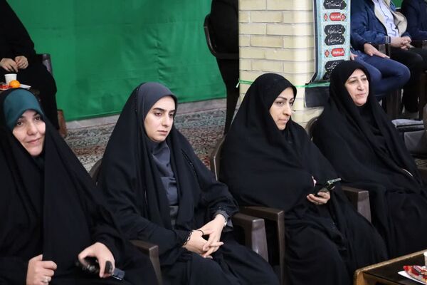 مراسم جشن تکلیف متمرکز ۳۰۰۰ نفره ویژه دانش‌آموزان دختر شهر یزد